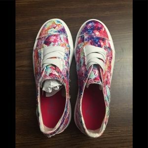 GIRLS BLOWFISH MALIBU KIDS HOT PINK MILKY WAY TIE DYE SNEAKERS SIZE 2